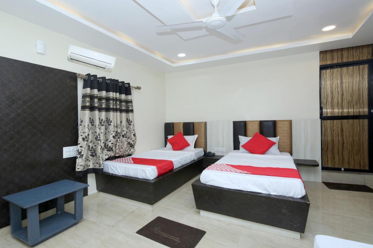 Oyo Flagship 27933 Hotel Green Valley Rāipur 외부 사진