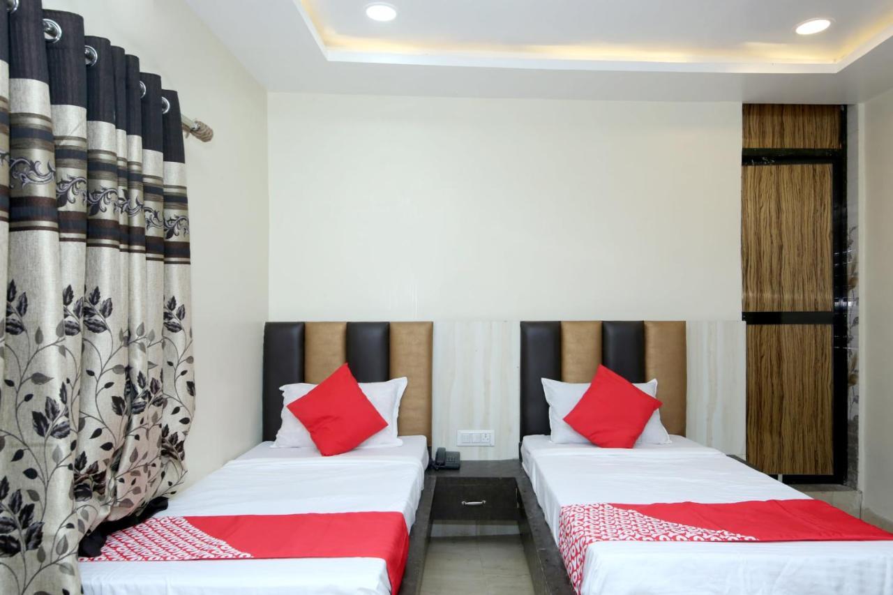 Oyo Flagship 27933 Hotel Green Valley Rāipur 외부 사진