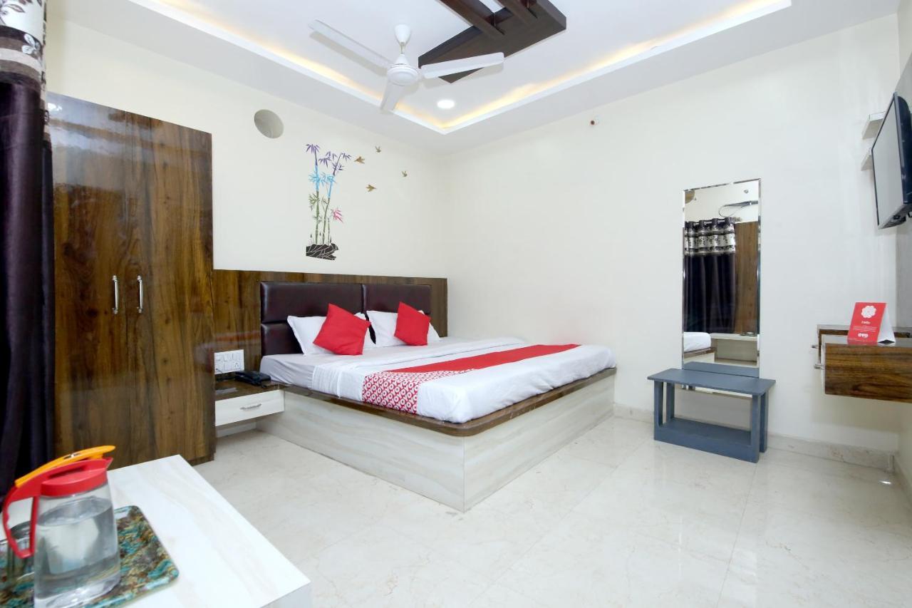 Oyo Flagship 27933 Hotel Green Valley Rāipur 외부 사진